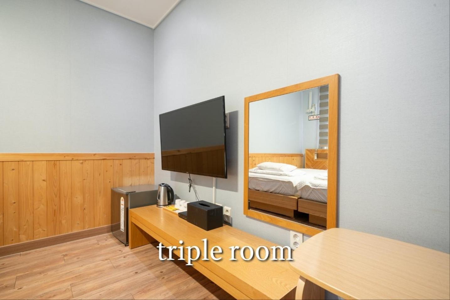 Sea Star Hostel Yeosu Eksteriør billede